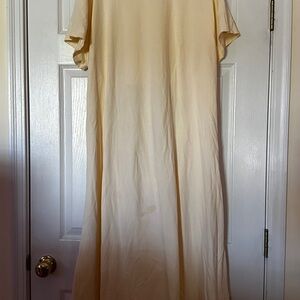 Who What Wear Cream Maxi Dress